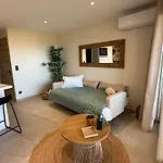 Blue Marine, Vue Mer, 2 Апартаменты *