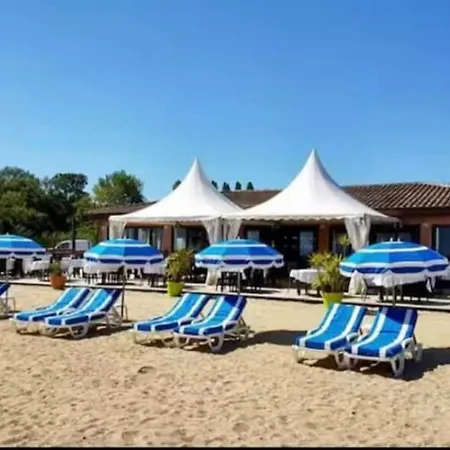 Blue Marine, Vue Mer, 2 Gassin