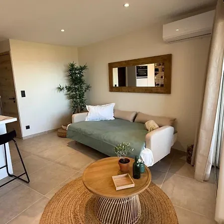 Blue Marine, Vue Mer, 2 Appartement *