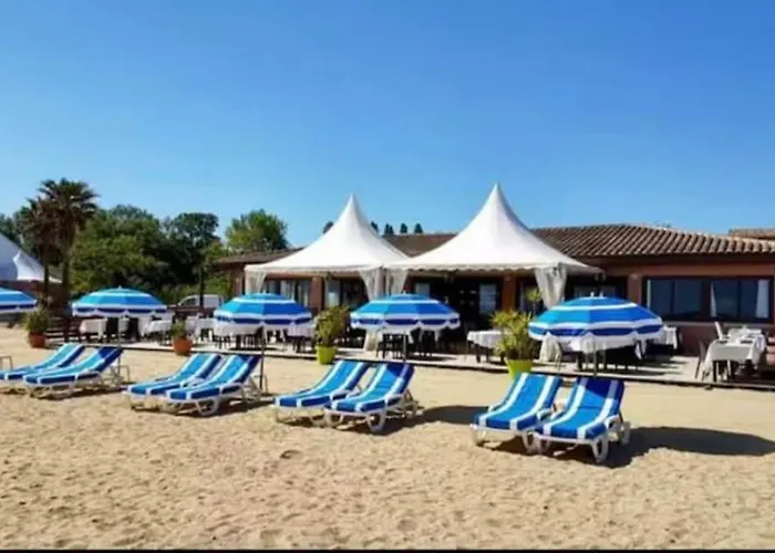 Blue Marine, Vue Mer, 2 Gassin